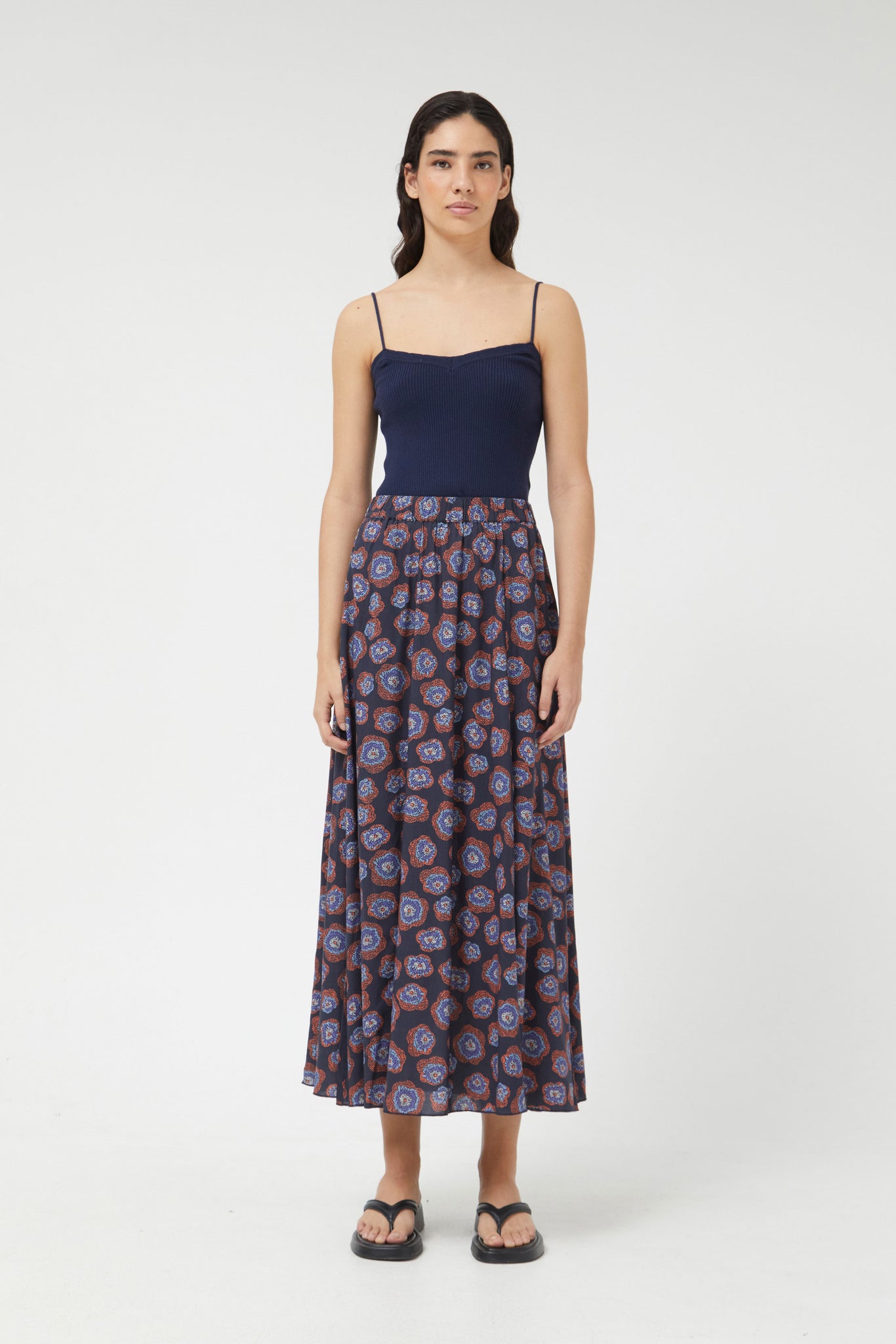 Compania - navy flower maxi skirt