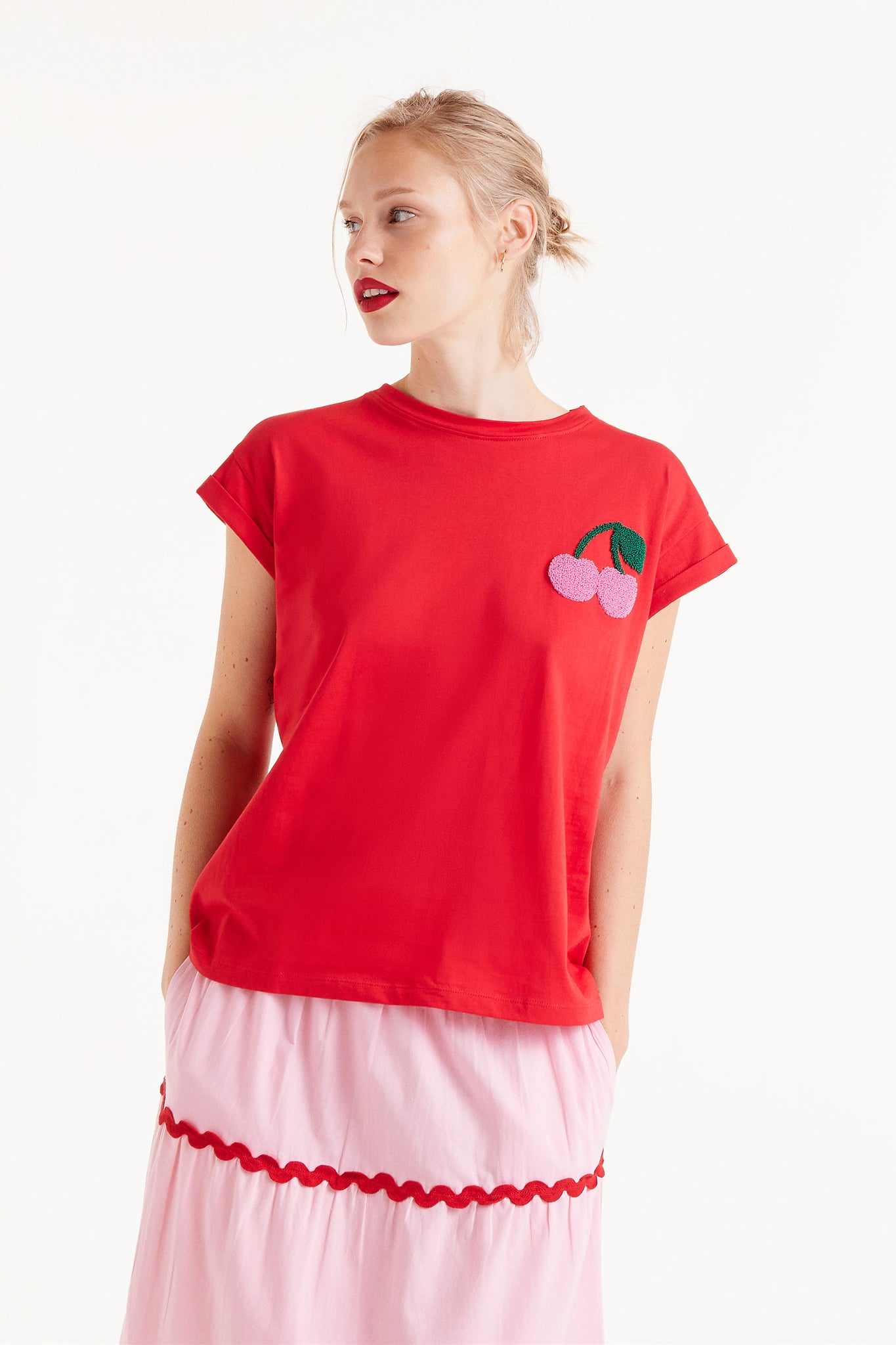 Compania - Red Cherry Emroidered Tshirt