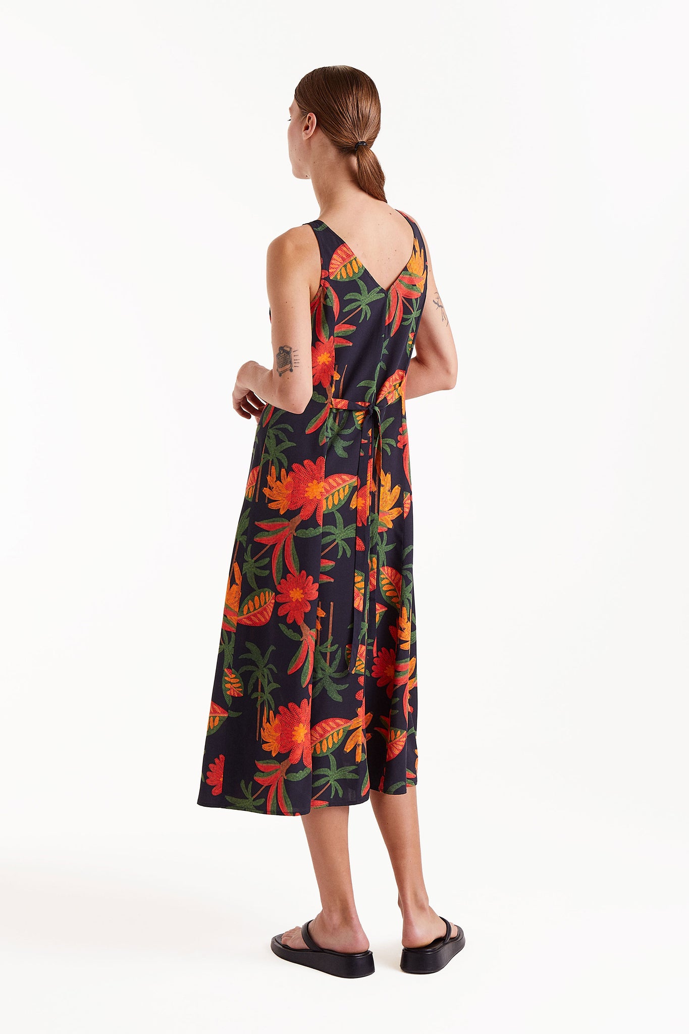 Compania - Flowers Dress - Black