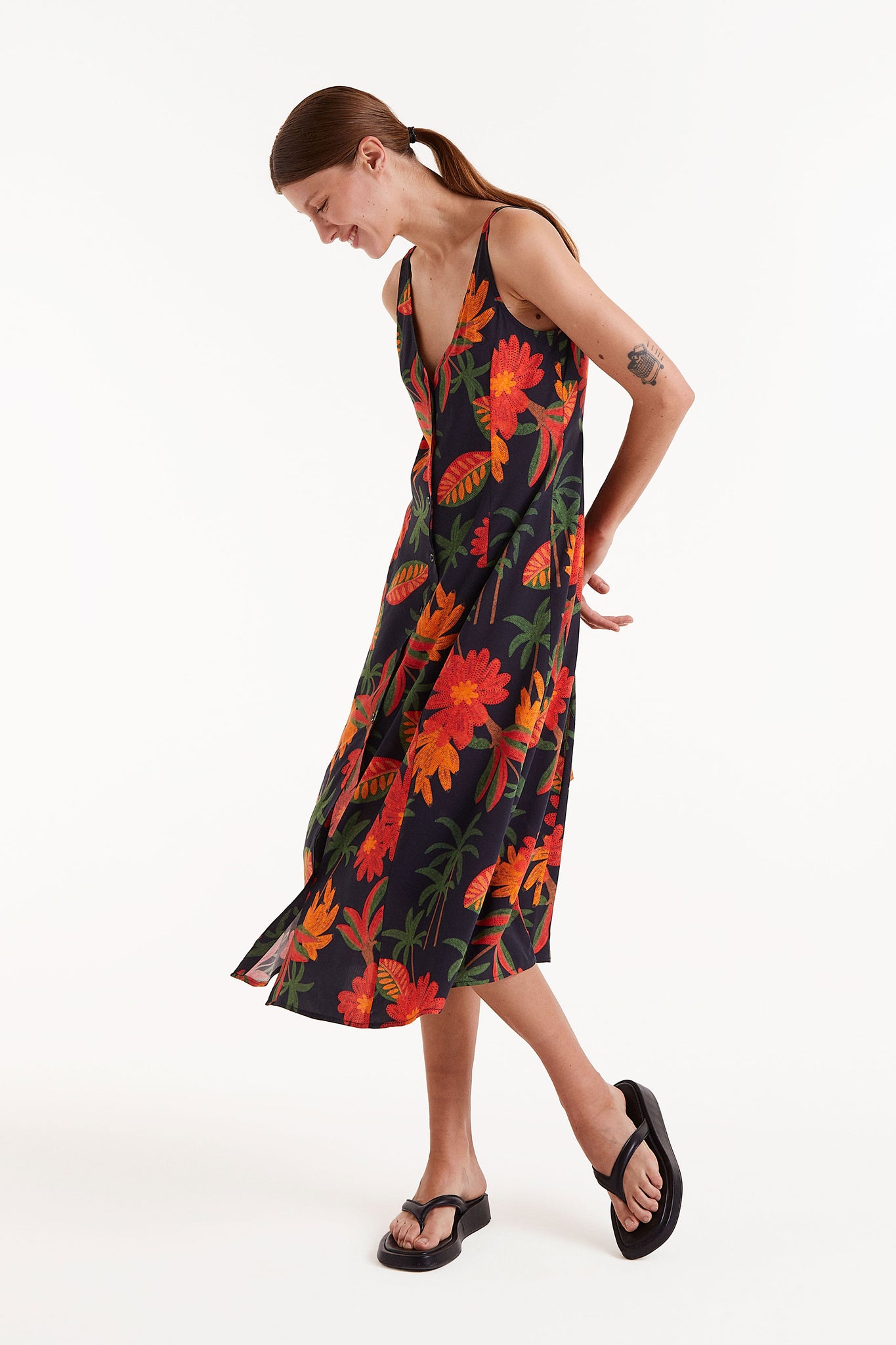 Compania - Flowers Dress - Black