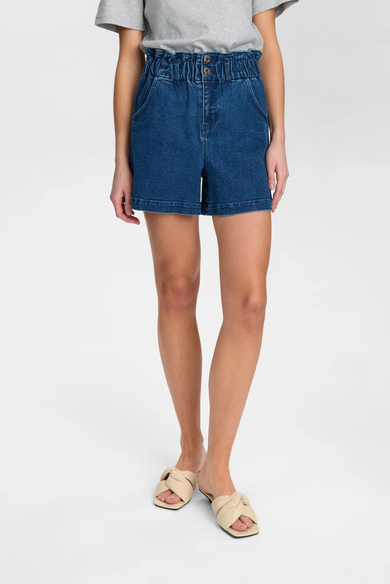 Numph - Nululu Denim Shorts - Medium Blue Denim