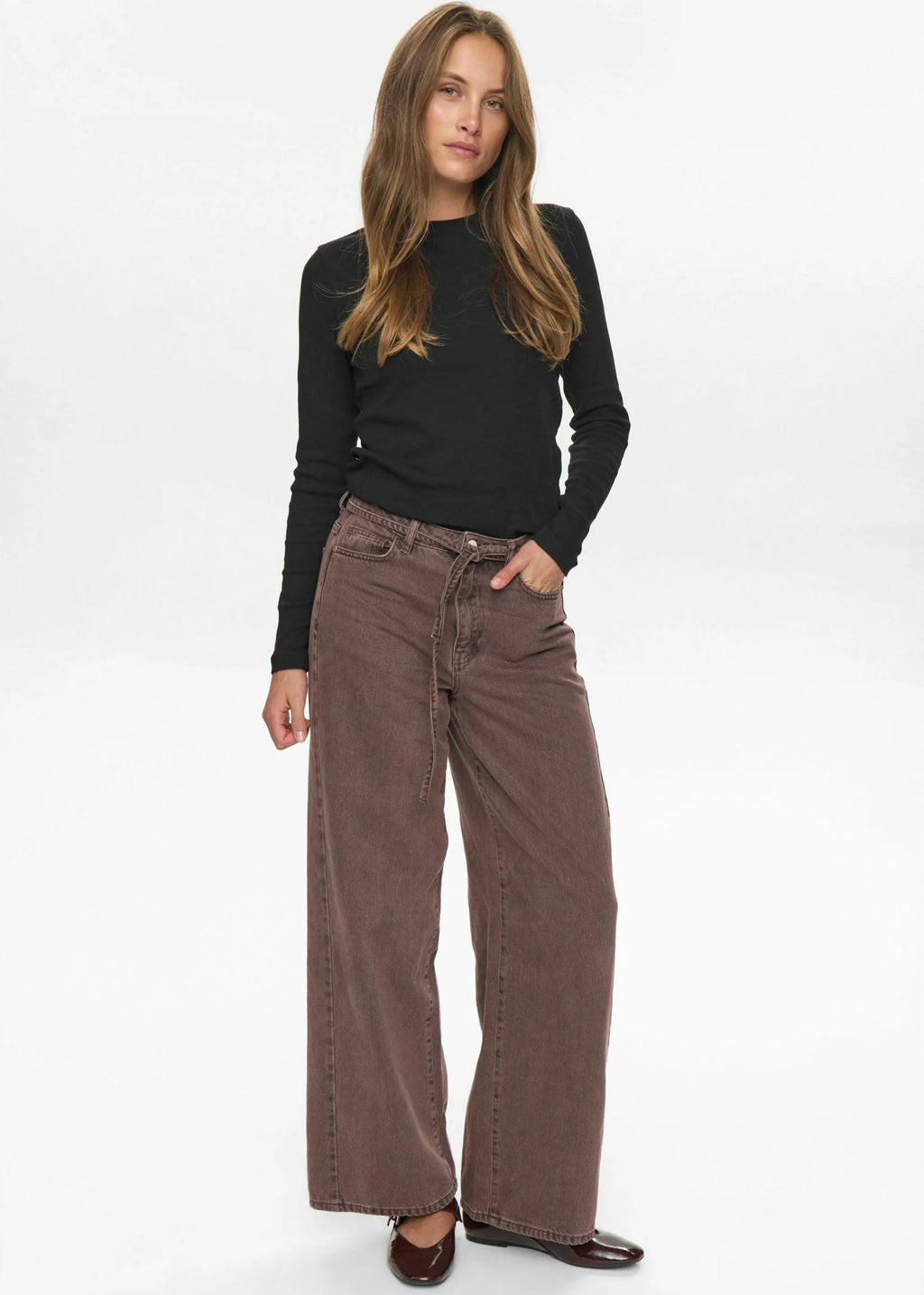 Numph - Nubrooklyn Jeans - Black Coffee Washed