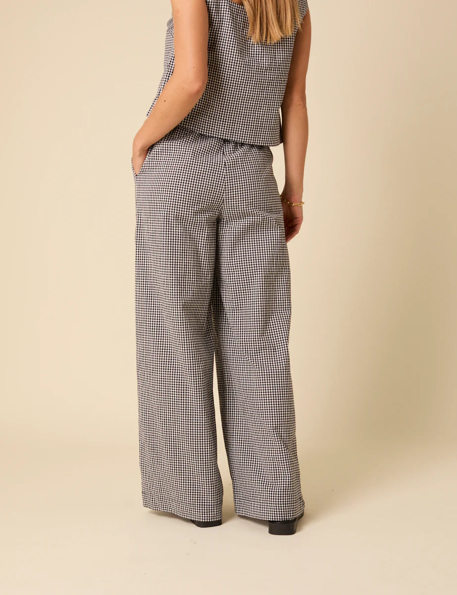 Nobody's Child - Reese Gingham Relaxed Trouser Black