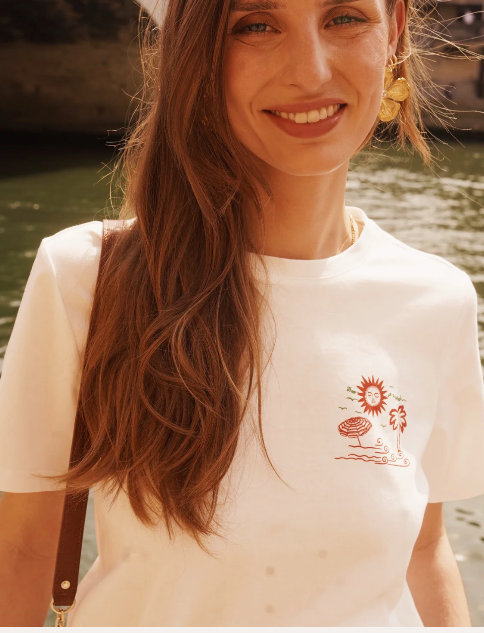 April - Tshirt