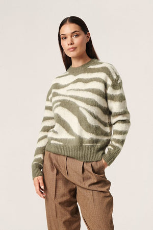 Soaked - Bates Pullover - Tea Leaf Animal